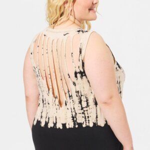 Crew Neck Slash Back Tank